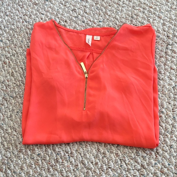 Women’s Blouses - Picture 10 of 16